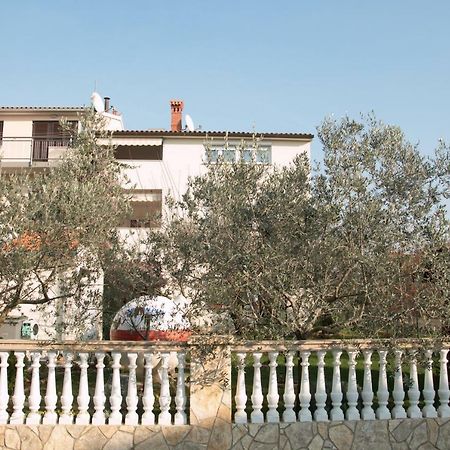 Apartments Filip Fažana Exterior foto